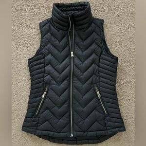 Calvin Klein Women’s Black Quilted Puffer Vest 90% Duck Down Fill size M